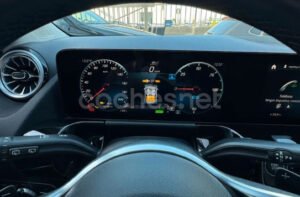 MERCEDES-BENZ EQA 350 4MATIC