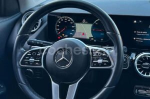 MERCEDES-BENZ EQA 350 4MATIC