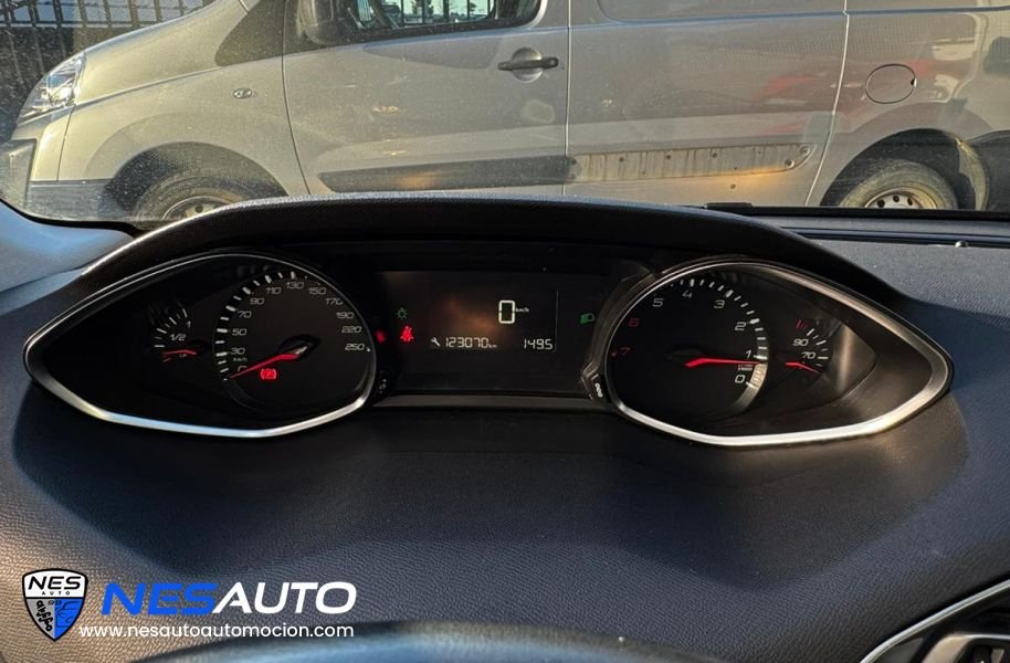 PEUGEOT 308 Access 1.2 PureTech 110 SS