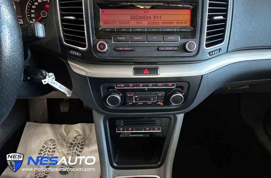 VOLKSWAGEN Polo 1.6 TDI Sport by RLine