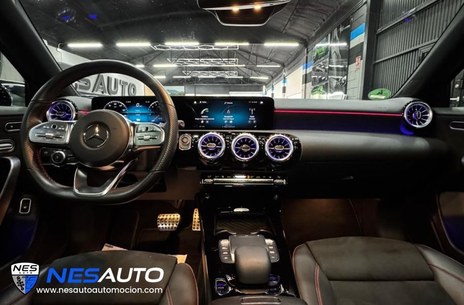 MERCEDES-BENZ Clase A 250 e 218 CV 8G-DCT AMG Line