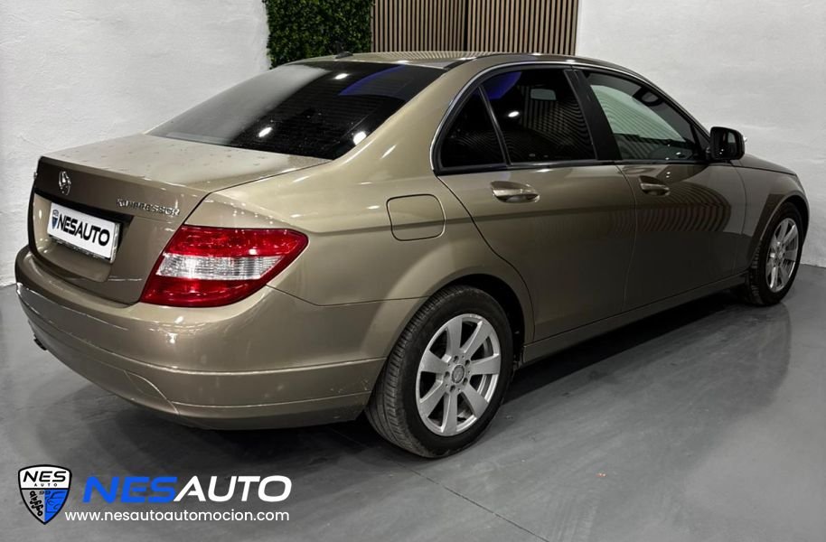 MERCEDES Clase C 180 CGI 156CV BlueEFFICIENCY