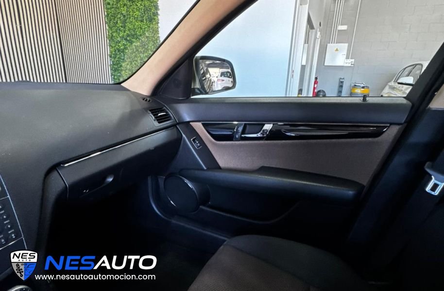 MERCEDES Clase C 180 CGI 156CV BlueEFFICIENCY