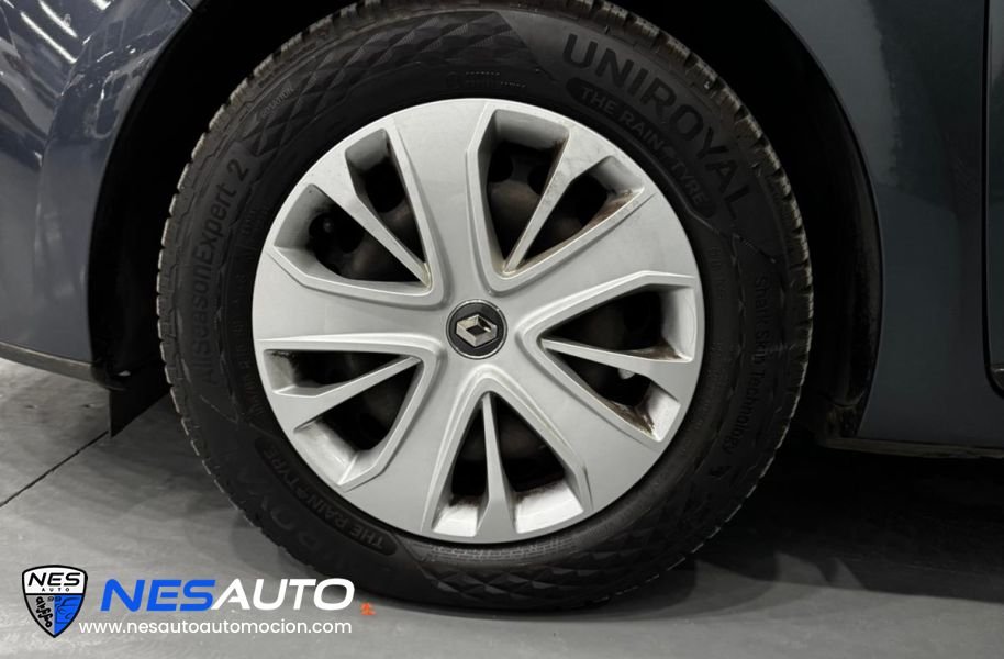 RENAULT Clio Limited 1.2 16v