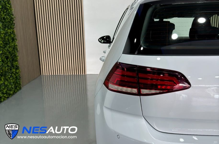 VOLKSWAGEN Golf Advance 1.6 TDI BMT