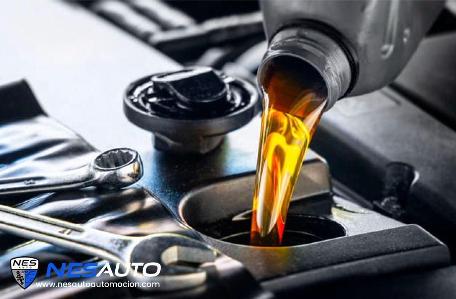 MANTENIMIENTO ADECUADO DE ACEITE Y FILTROS EN NESAUTO AUTOMOCION : IMPORTANTE PARA LA VIDA DE TU VEHICULO