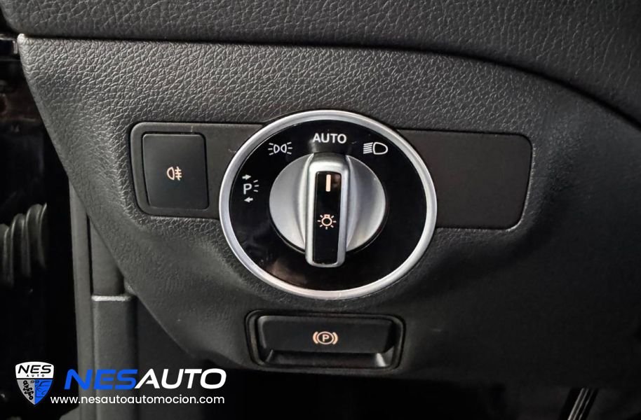 Mercedes CLA 180 7G-DCT Urban