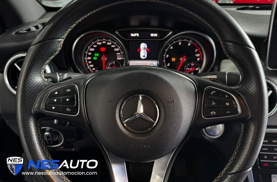 Mercedes CLA 180 7G-DCT Urban