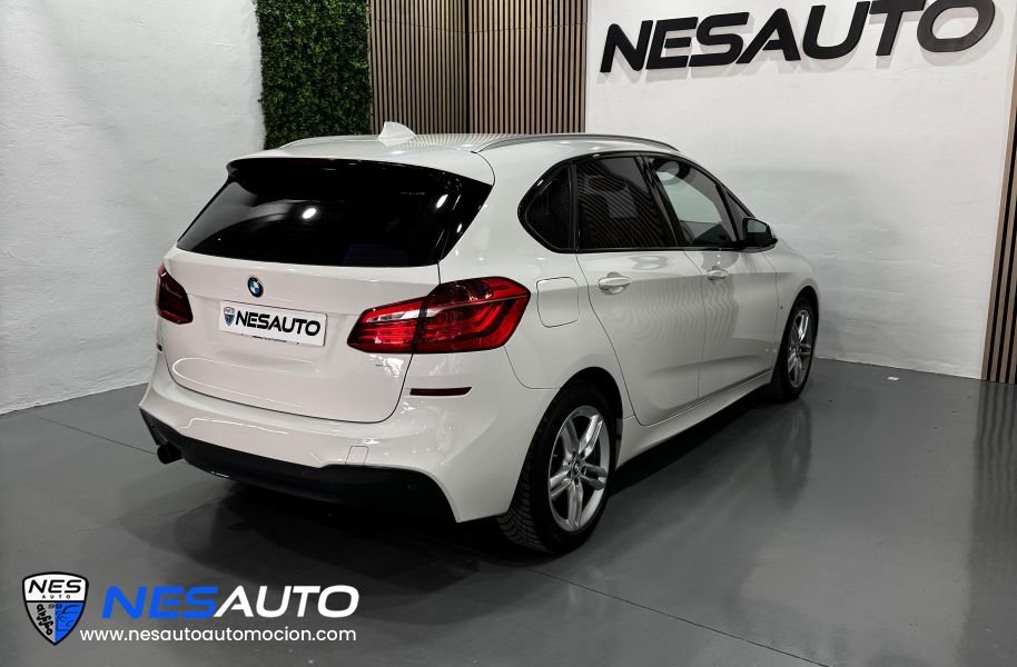 218i Active Tourer Pack M