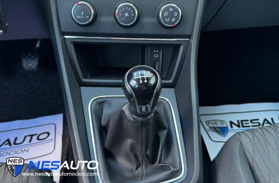 SEAT León 1.6 TDI 105 CV Reference