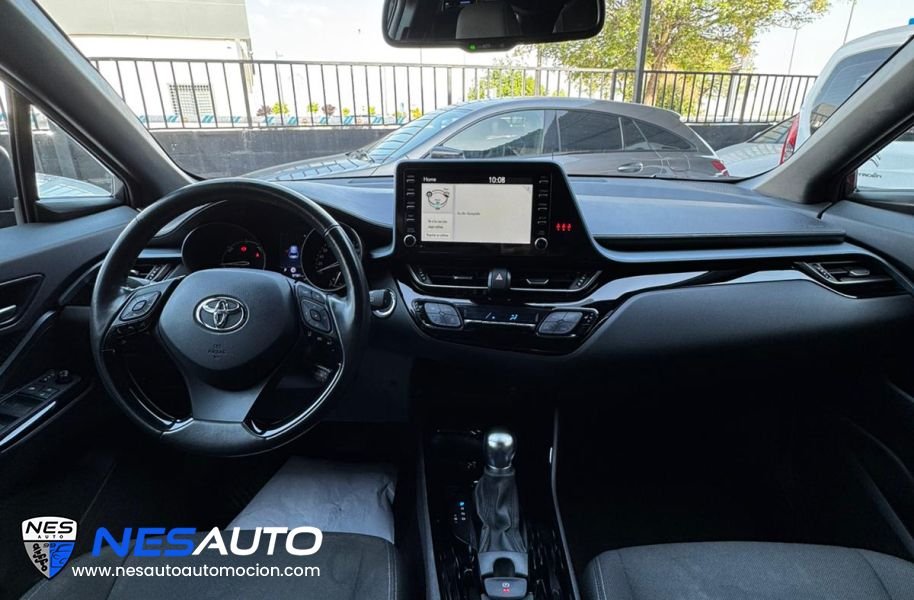 Toyota C-HR 2.0 Hybrid
