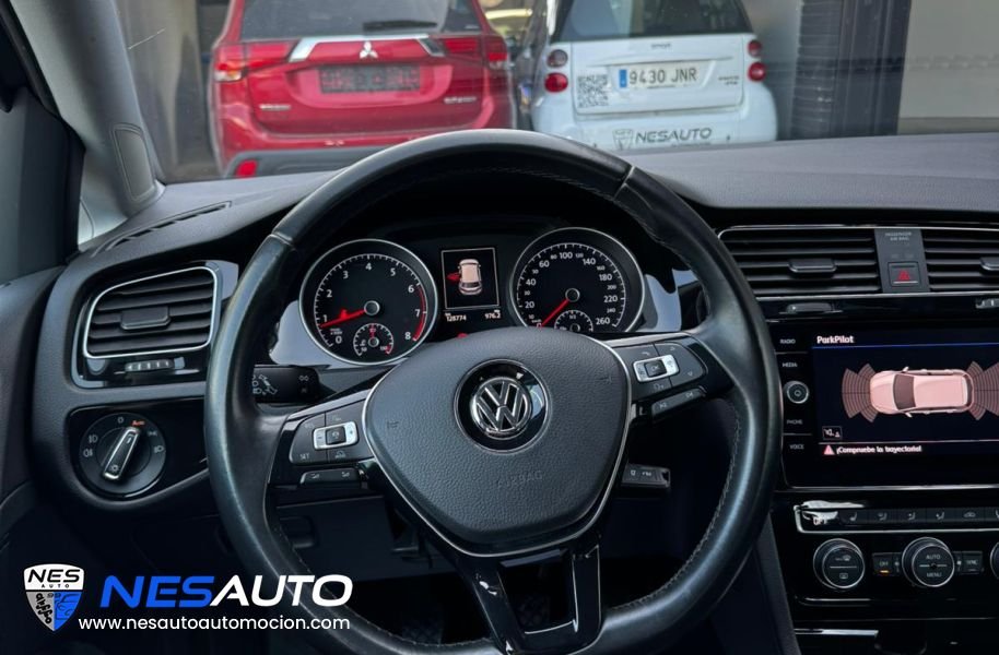 Volkswagen Golf VII 1.4 TSI R-LINE