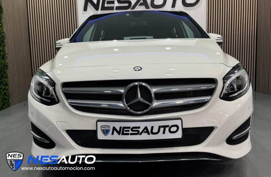 MERCEDES -BENZ CLASE B200