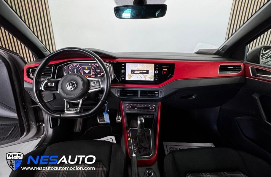 Volkswagen Polo GTI 2.0 TSI 200cv DSG 6 vel.