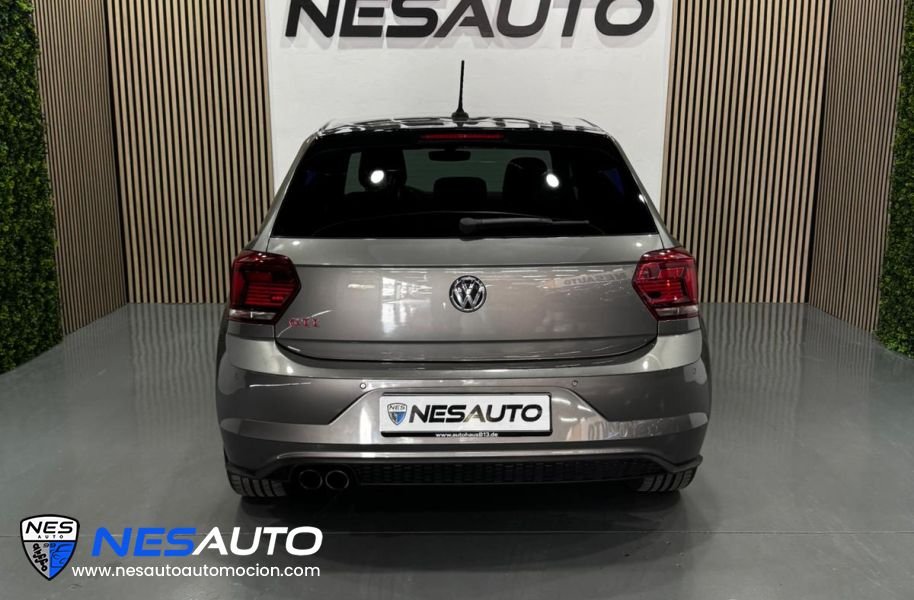 Volkswagen Polo GTI 2.0 TSI 200cv DSG 6 vel.