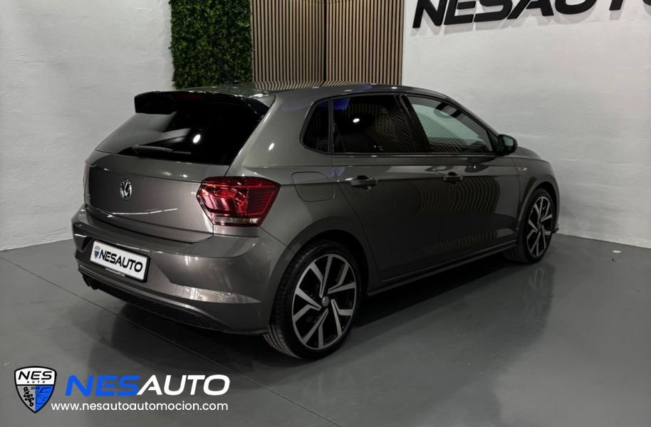 Volkswagen Polo GTI 2.0 TSI 200cv DSG 6 vel.