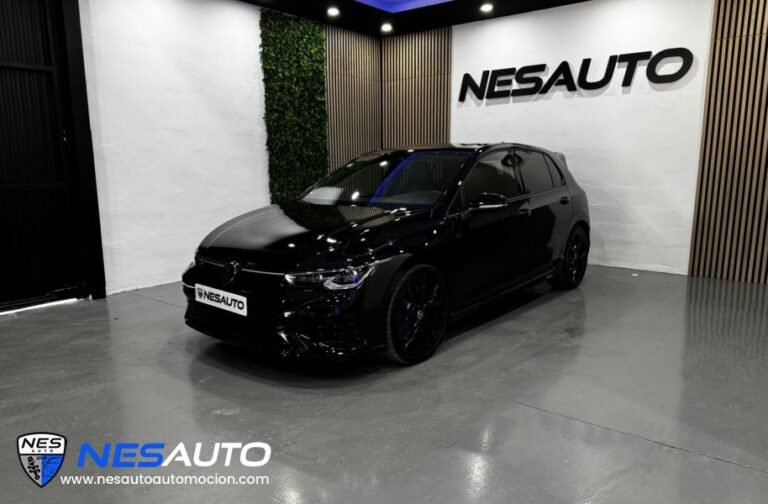 Golf 8 R 2.0 TSI 320 CV DSG 4Motion