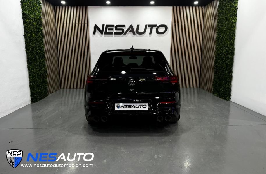 Golf 8 R 2.0 TSI 320 CV DSG 4Motion