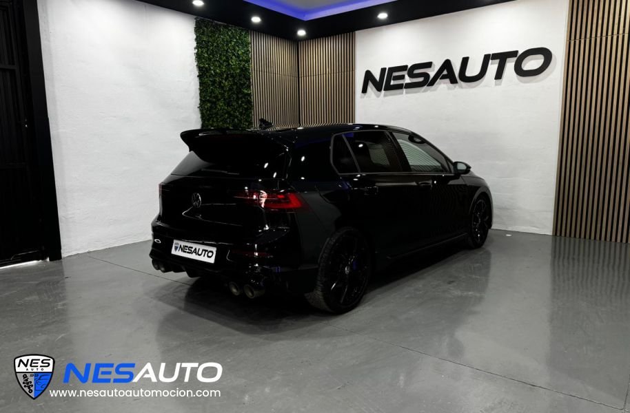 Golf 8 R 2.0 TSI 320 CV DSG 4Motion
