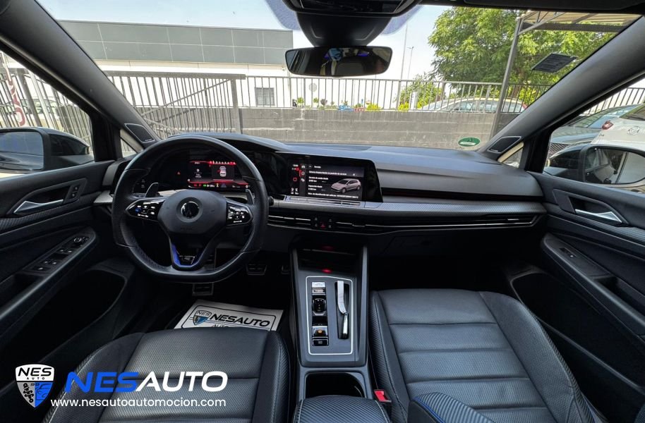 Golf 8 R 2.0 TSI 320 CV DSG 4Motion