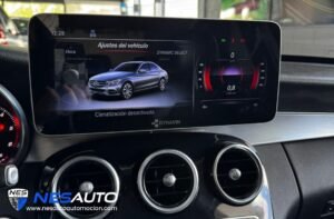 MERCEDES BENZ  C220d