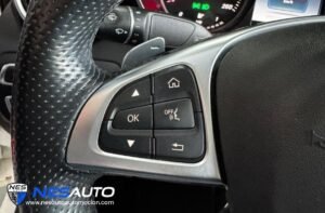 MERCEDES BENZ  C220d