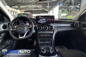 MERCEDES BENZ  C220d