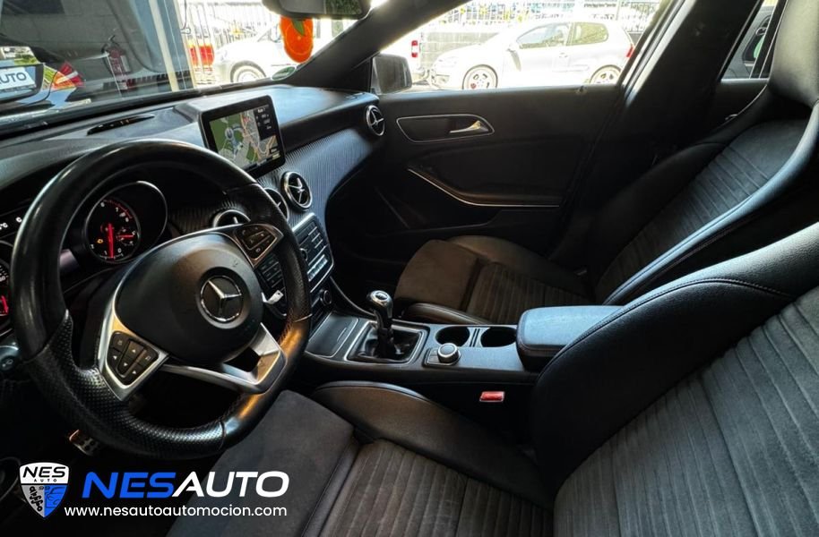MERCEDES BENZ CLASE A200 AMG LINE