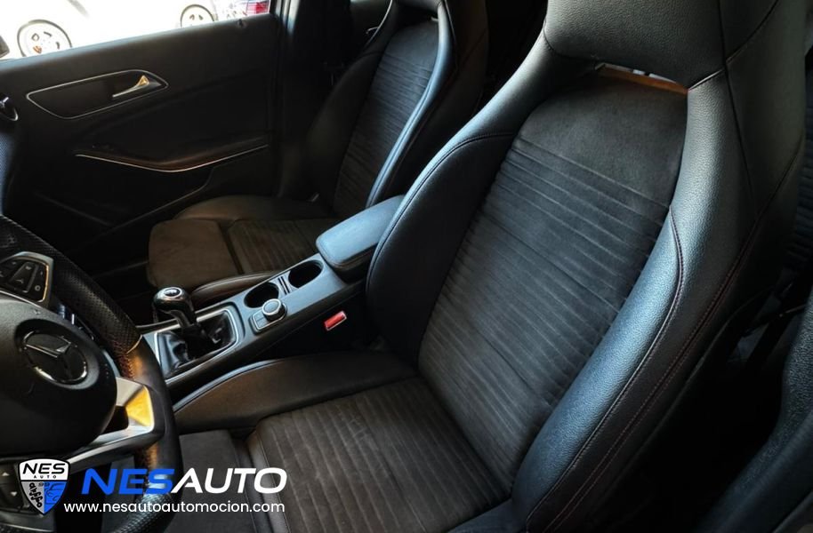 MERCEDES BENZ CLASE A200 AMG LINE