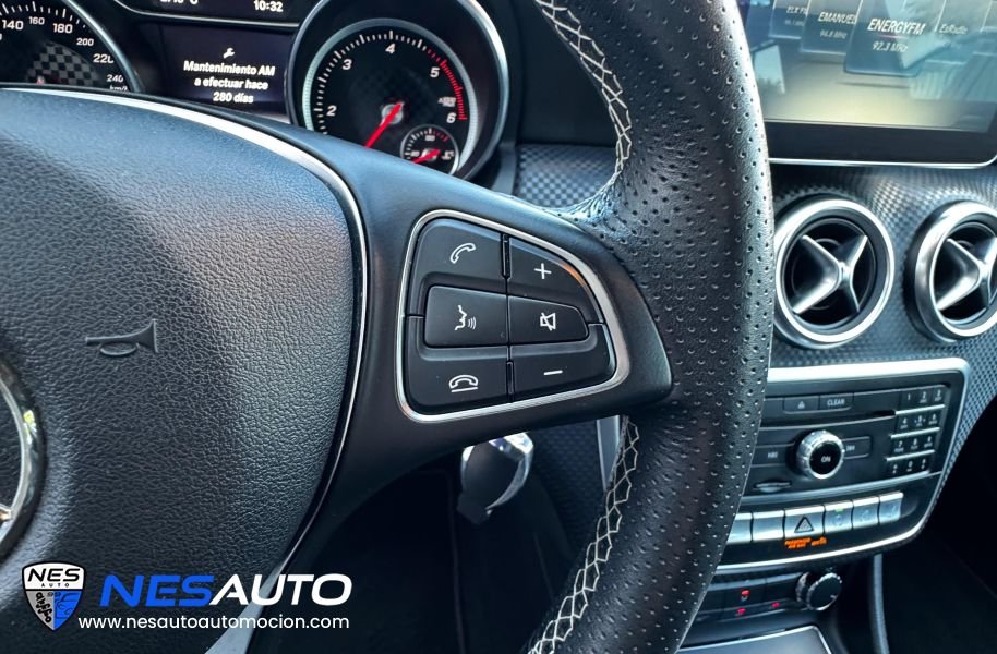 Mercedes-Benz Clase A 180 d Urban
