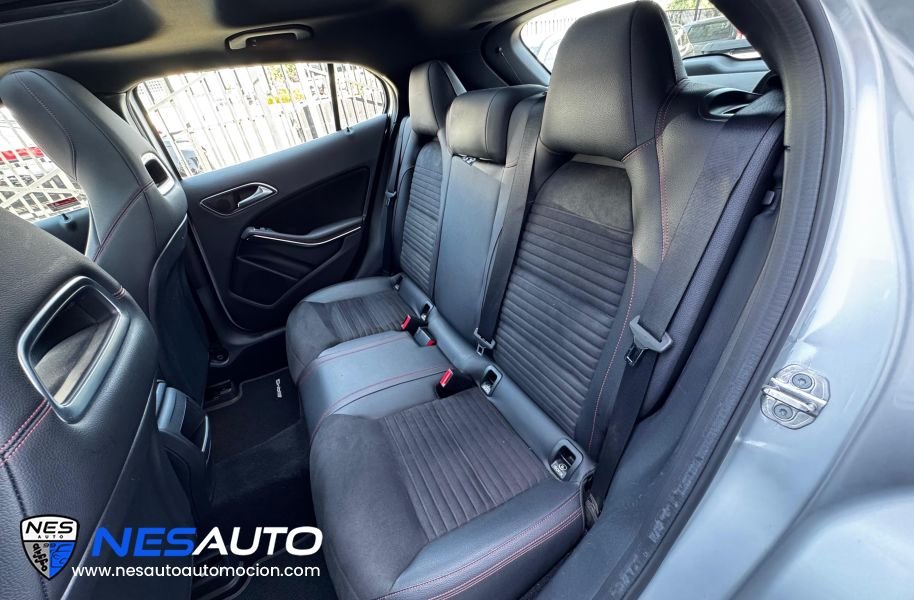 Mercedes-Benz GLA 200 d 7G-DCT AMG Line