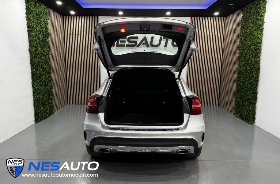 Mercedes-Benz GLA 200 d 7G-DCT AMG Line