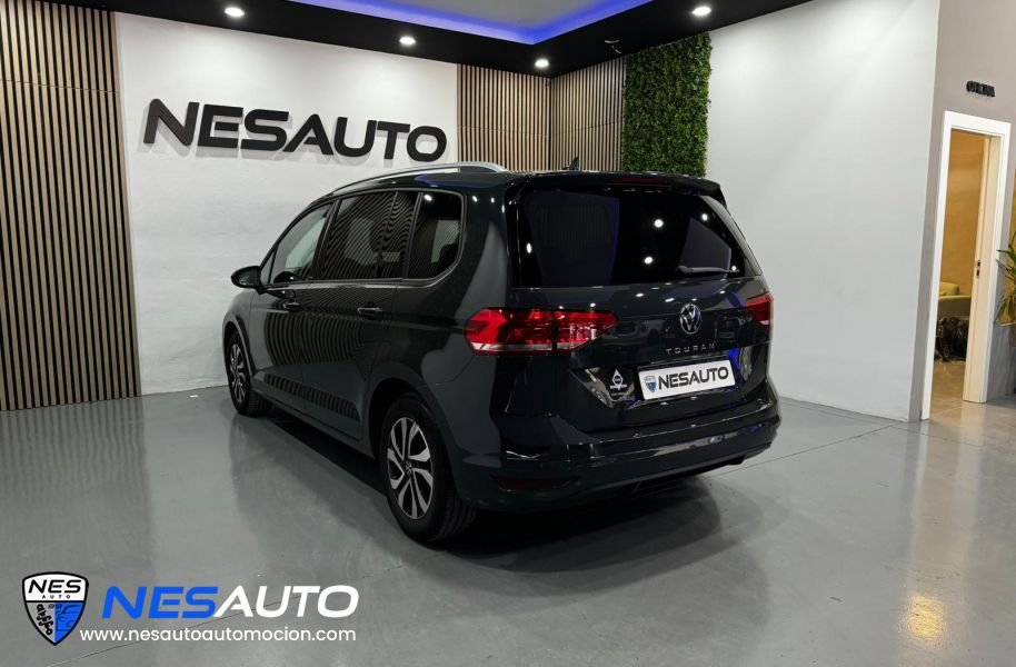 VOLKSWAGEN TOURAN 2.0TDI