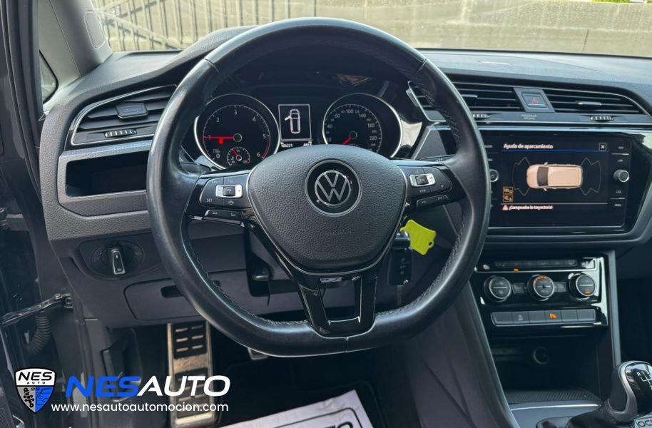 VOLKSWAGEN TOURAN 2.0TDI